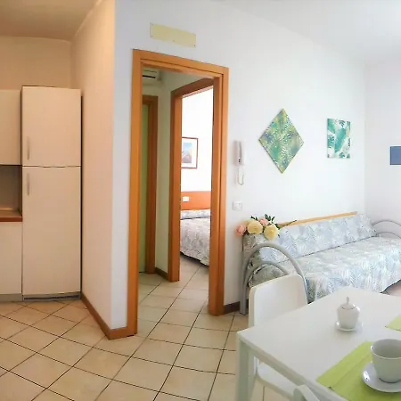 Mit Schwimmbad Bibione